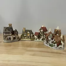 Set Of 4- David Winter Cottages - Ivy - Green Dragon Pub - Bakehouse - Hogs Head