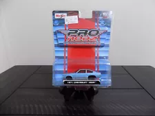 Maisto Pro Rodz 1971 Chevrolet Vega Street Rod Blue Black Wheels