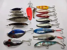 (17) 1/4-1 Oz Dardevl Dardevil Johnson Red Wiggler Doctor Lot Salmon Pike Lures