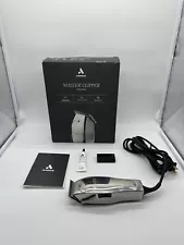 Andis Professional Master Hair Clipper -Silver Model ML #01815 ( R1(17)