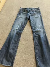 Men’s Rock and Republic Blue jeans blue stitching size 32