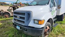 2004 Ford F650 Hood - NICE SHAPE - COMPLETE AS SHOWN WITH LIGHTS AND GRILLE