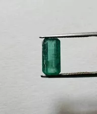 2.40cts Natural Beautiful Zambian Green Emerald For Sale (100% Natural)