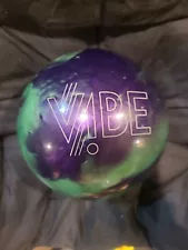 Hammer Grape Vibe 14 lb bowling ball