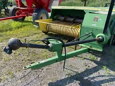 JOHN DEERE 337 SQUARE BALER STOCK# 41022