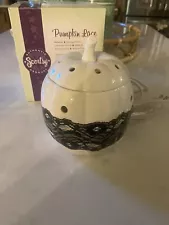 Scentsy Fall Autumn White Pumpkin Lace Full Size Wax Warmer Discontinued Works