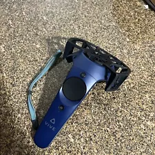 HTC Vive Pro Controller Wand with Protector Model 2PR7200 1 Controller Only