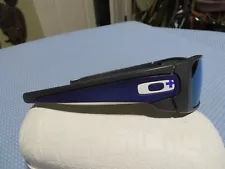 Oakley Fuel Cell Sunglasses Purple RaRE O+ 60[]19 OO9096-36 MADE IN THE USA