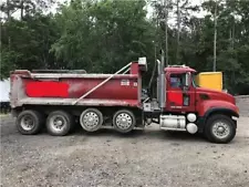 2004 Mack DUMP TRUCK - RUNS AND DRIVES - READY FOR WORK