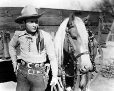 Roy Rogers hand on his gun prepares for action with Trigger 24x30 inch poster