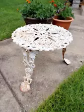 ANTIQUE/VINTAGE VICTORIAN HEAVY CAST IRON GARDEN PATIO END TABLE GRAPES VINE