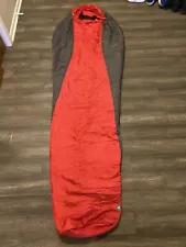 MARMOT Aspen Minimalist Sleeping Bag 40 degree Synthetic 85 x 30 Red 2 AVAILABLE