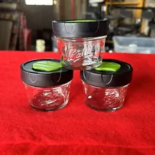 3 Ball dry herb & Spices 4 Ounce Glass Jars with Shaker Caps Green Lid Used