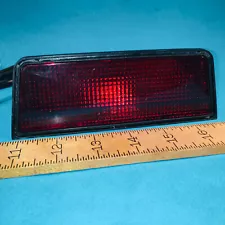 VOLVO 740 745 940 960 760 1985-1995 WAGON CENTER BRAKE LIGHT CHMSL TAILGATE LAMP