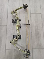 Whisper Creek archery Youth Compound Bow With Sites, quiver. Adjustable RH