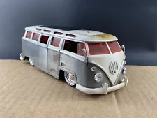 Jada Anniversary For Sale 1962 Volkswagen Bus #31075 1/24, COMB SHIP $1.99