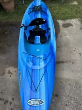 Adult Pelican TrailBlazer 100 NXT Kayak 10 Ft. Never Used Comes With Paddle