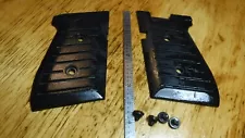 JIMENEZ ARMS JA NINE, GRIPS AND 4 MOUNTING SCREWS, Used 9 mm