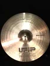 Ufip Class Series Brilliant 18'' Crash Cymbal 1316g.