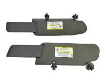 New ListingCHEVY GMC SUBURBAN YUKON TAHOE AVALANCHE LEFT RIGHT SUN VISOR SHALE SET '00-'06