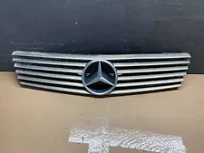 1999 to 2002 Mercedes R129 SL500 SL600 Front Grille Grill A7143 (For: 1996 Mercedes-Benz SL500)