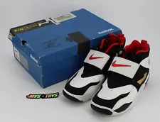 Nike Air Diamond Turf 2010 Size 9 Black, Red, White