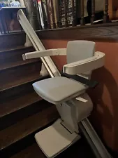 Stair Chairlift (Lifeway Mobility)