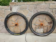 INDUSTRY NINE System Trail270 Torch 29 CH WHEELSET, BOOST, ORANGE, SHIMANO HGch