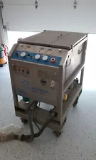 dry ice blasting equipment