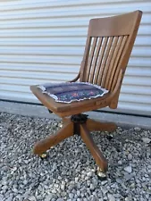 Vintage Hale Desk Company Wooden Swivel Office Banker Chair Antique Industrial