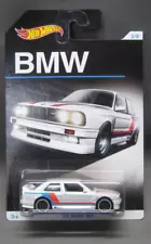 2016 HOT WHEELS BMW SERIES MINT ON CARD 1992 BMW M3 *