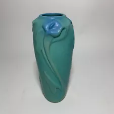 Beautiful Van Briggle Pottery 2 Color Blue Calla Lilly Vase