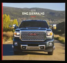 2019 GMC SIERRA HD COLOR SHOWROOM ADVERTISEMENT SALES BOOK BROCHURE