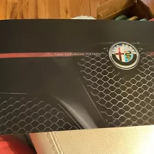 2015 ALFA ROMEO 4C Sales Brochure Catalog US 15 Coupe Spider Launch Edition