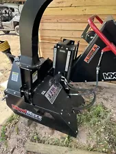 Wood Max Mx-8600 Wood Chipper PTO Operated For Tractor Such As John Deere Kubota