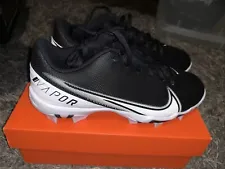 New Nike Boys Vapor Edge Shark BG CD0077-001 Black White Football Cleats Size 5Y