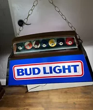 Vintage Working Budweiser Bud Light Beer Pool Billiards Table Light.