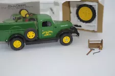 John Deere 1948 Dodge Power Wagon With Accessories Tool Box & Tools Tires 1:25