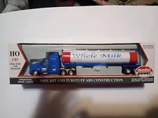 MODEL POWER WHOLE MILK TRACTOR AND TANKER TRAILER "NEW"