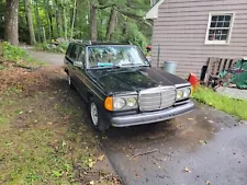 1984 Mercedes-Benz 300TD Station Wagon