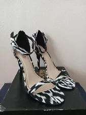 Charlotte Russe Shoes. Sz8 ENZO.NIB