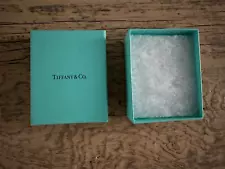 Turquoise blue Tiffany box for jewelry