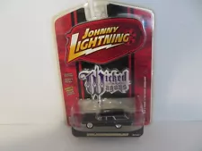 Johnny Lightning Wicked Wagons 1960 Ford Station Wagon Black 2007 NIP