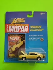 Johnny Lightning Mopar 1968 Dodge Charger R/T - Yellow