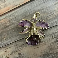 Stunning Gold Tone Metal Iris Flower Enamel Painted Purple Amethyst Brooch Pin