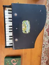 1950s Toy Piano