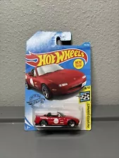 Hot Wheels 1991 Mazda MX-5 Miata Red HW Speed Graphics 4/10 2019