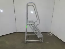 3 Steps 30"H Rolling Ladder