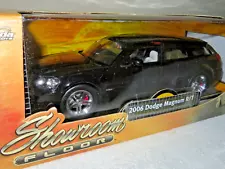 2006 DODGE MAGNUM R/T BLACK SHOWROOM FLOOR JADA 1:18 OPENING HOOD DOORS & REAR