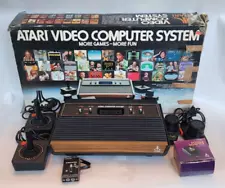 VINTAGE 1980'S ORIGINAL ATARI 2600 CX-2600A VIDEO GAME CONSOLE SYSTEM IN BOX GRE